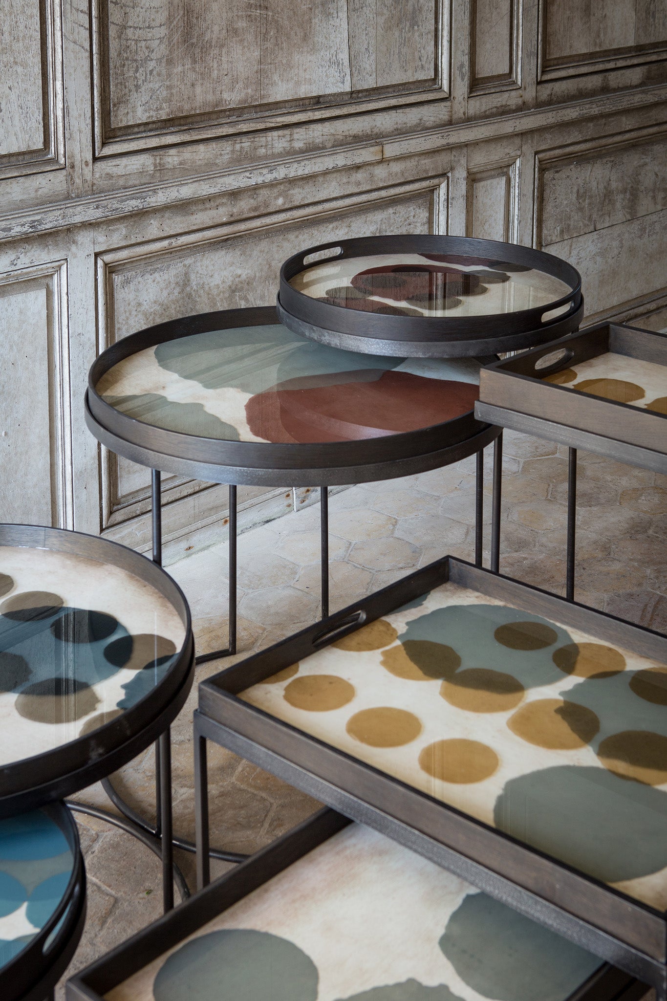 Overlapping Dots Glass Tray